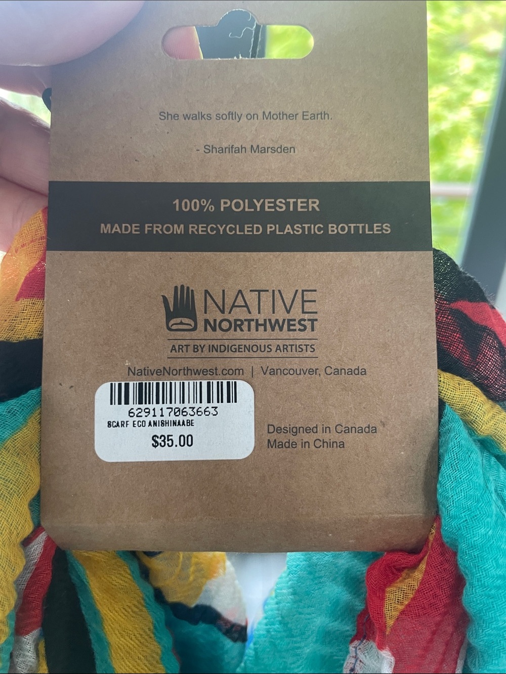 Native designed scarf - Picture 4 of 5